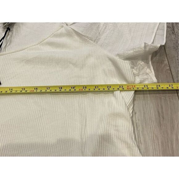 Ava & Viv plus size white blouse, size 3X - Picture 9 of 11